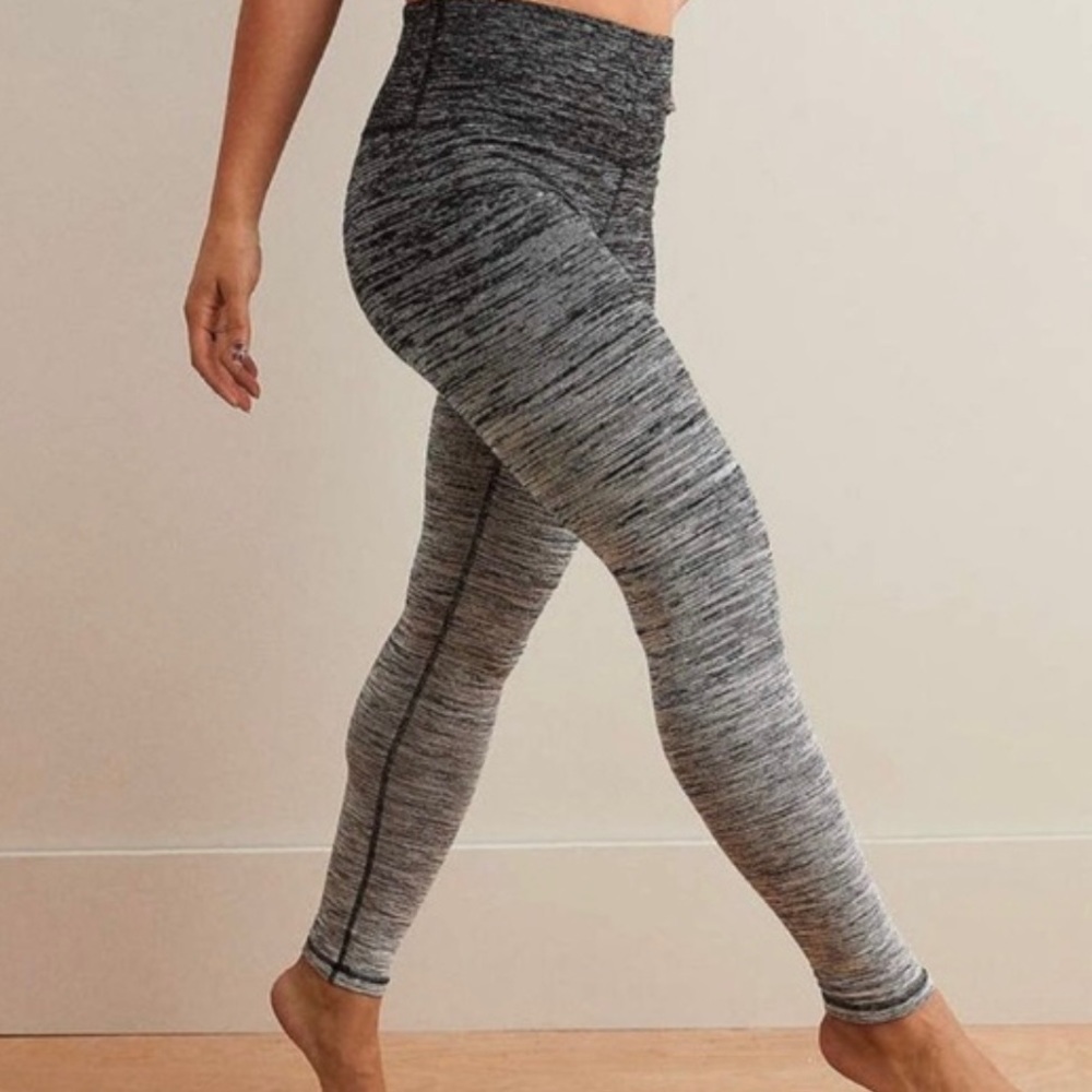 aerie Play High Waisted Ombré Legging
